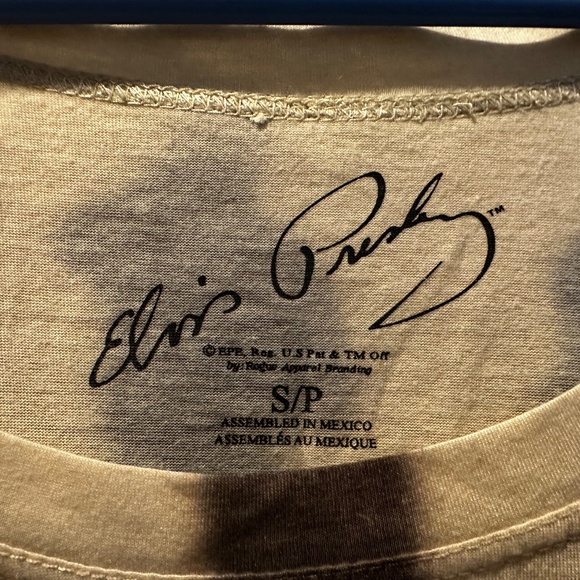 Forever 21 Elvis Off-the-Shoulder Crop Top Size S - Picture 2 of 3